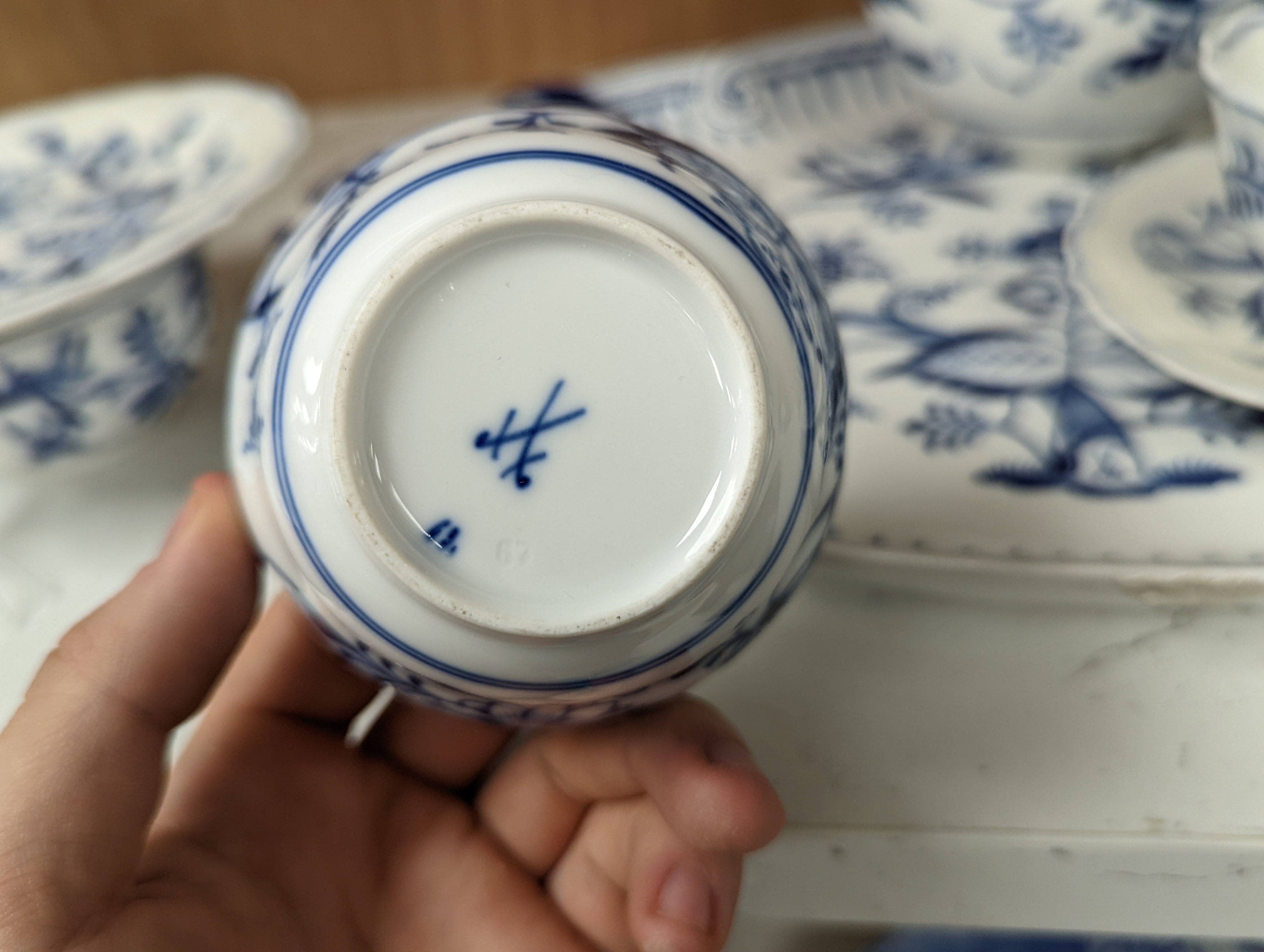 A Meissen blue and white onion pattern part cabaret set with tray, 39.5cm